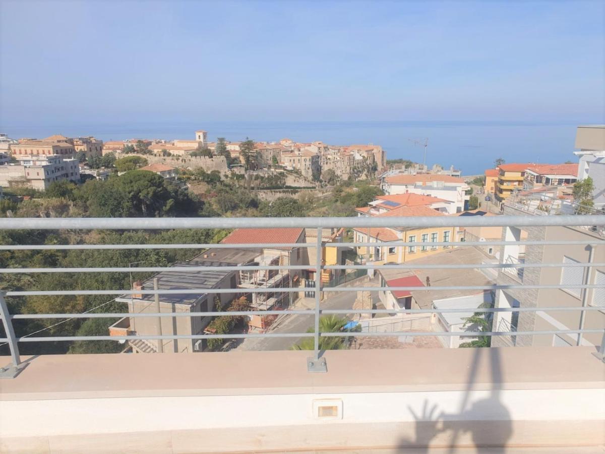 Apartamento Sapphire Penthouse Tropea Exterior foto