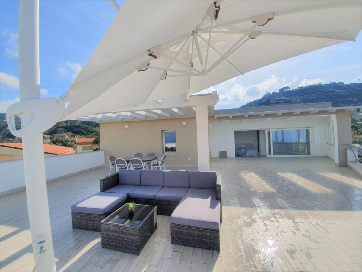 Apartamento Sapphire Penthouse Tropea Exterior foto